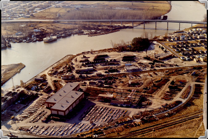 Aerial colour photograph of the Marine Industries Limited shipyard and the Richelieu River