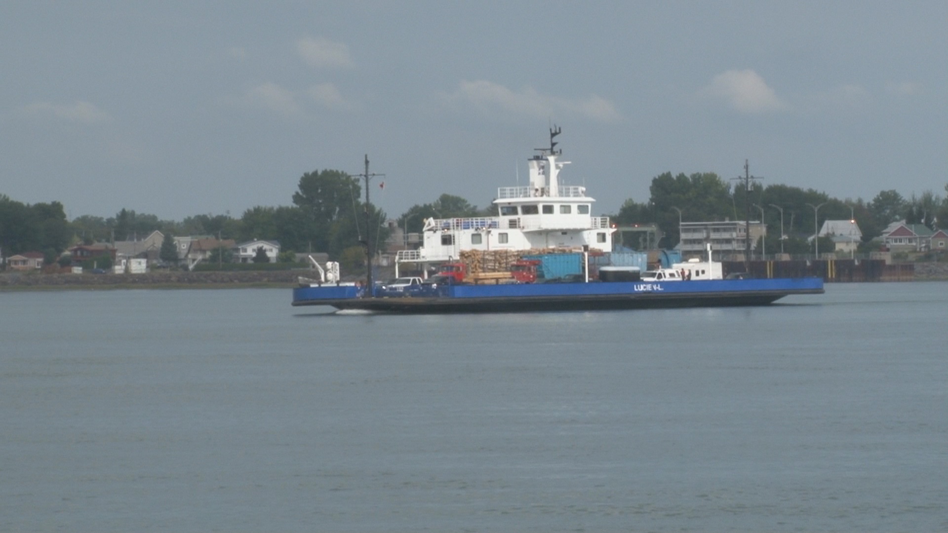 Entrevue avec Sylvain Cournoyer nous parlant du pilotage d'un traversier. 